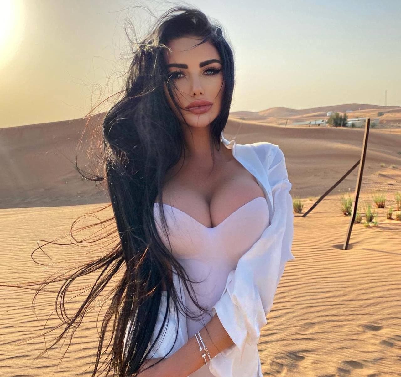 High-Class Independent Vip Lucknow Female Escorts Service